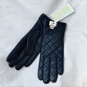 Michael Kors | Quilted Leather Tech Gloves - Small | Brand New